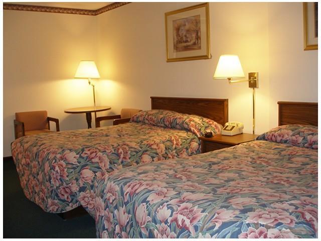 Red Carpet Inn Hillsville Zimmer foto